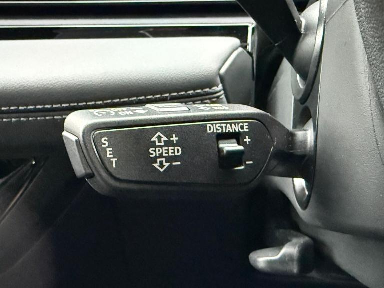 2025 Audi Q6 e-tron 285kW Quattro 100kWh S Line 5dr Auto ESTATE ELECTRIC Automatic