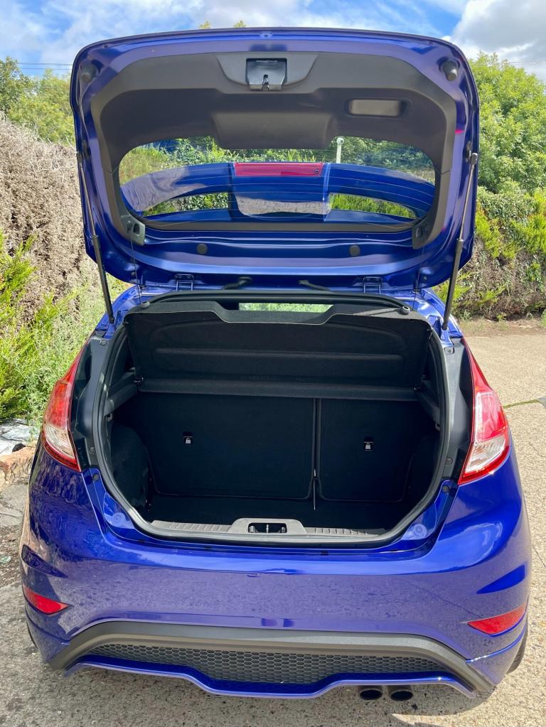 2015 FORD FIESTA ST-2 1.6 TURBO, PETROL , 180 BHP , 6 SPEED MANUAL 180 BHP