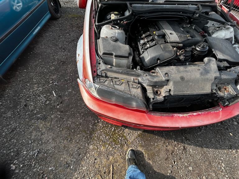 Bmw e46 325 m sport pre face lift breaking drift track car