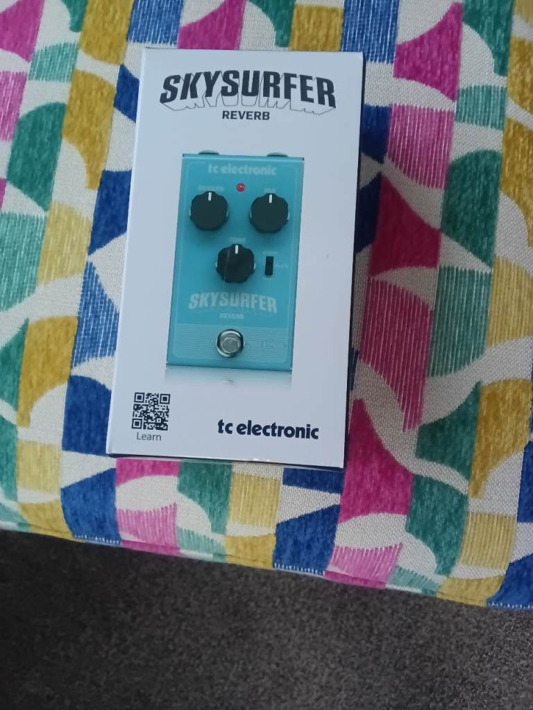 TC Electronic Skysurfer Reverb Guitar Pedal – As Good As New