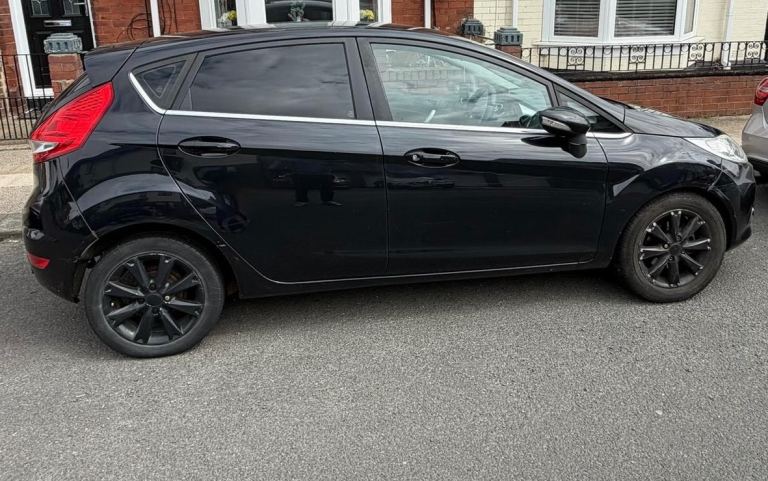 Ford, FIESTA, Hatchback, 2011, Other, 1388 (cc), 5 doors