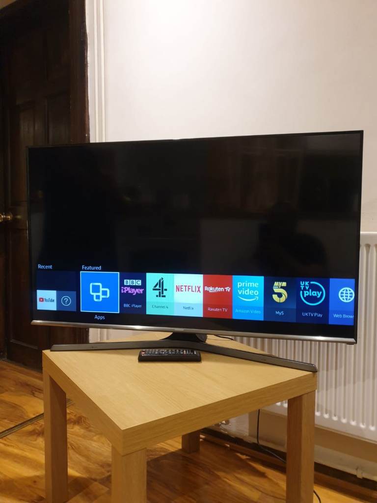 32"SAMSUNG SMART WIFI LED TV PERFECT WORKING 65£