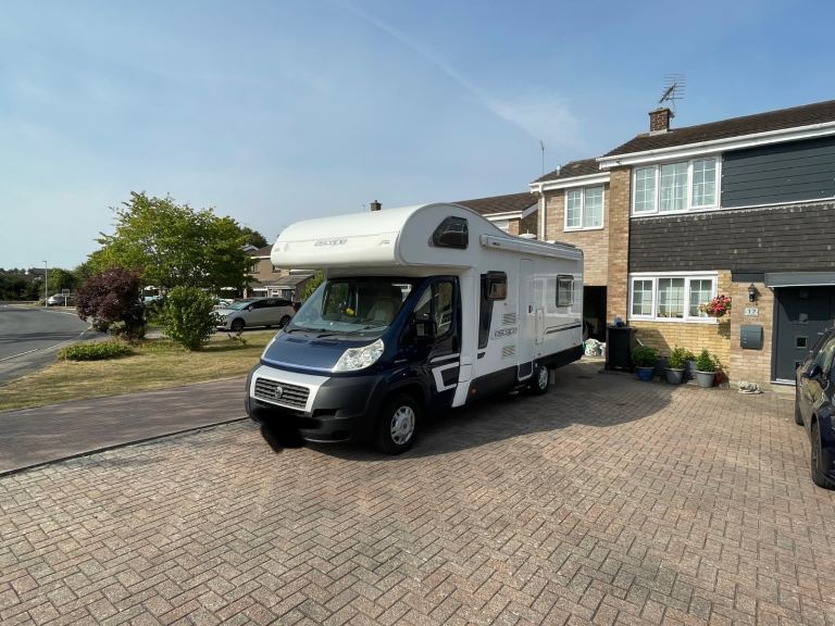 Swift Escape 686 