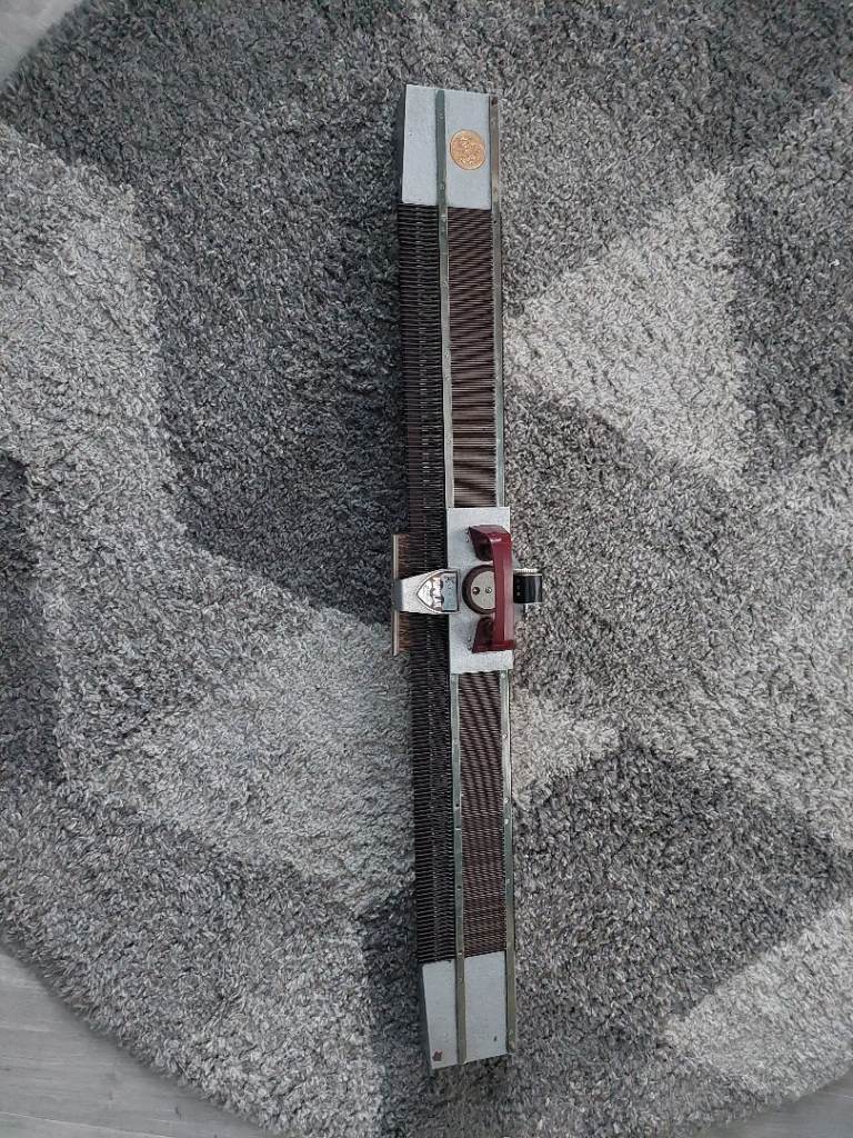 Vintage Knitmaster Popular Knitting Machine