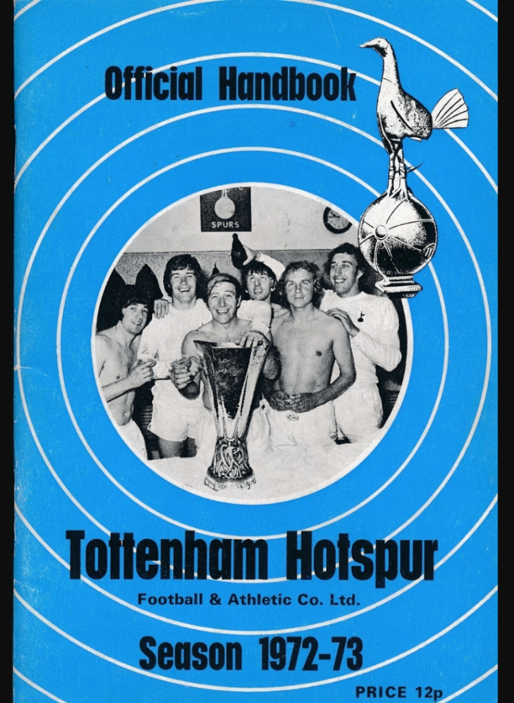 TOTTENHAM / SPURS OFFICIAL HANDBOOK 1972/1973 