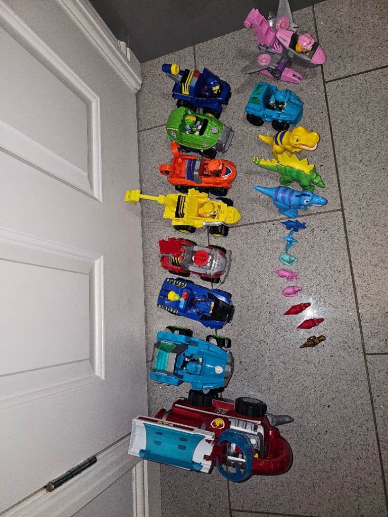 Paw Patrol Dino Rescue Large Set Ex Cond £25