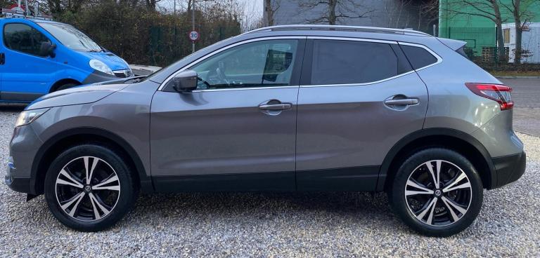 2018 Nissan Qashqai 1.2 DiG-T N-Connecta 5dr HATCHBACK PETROL Manual