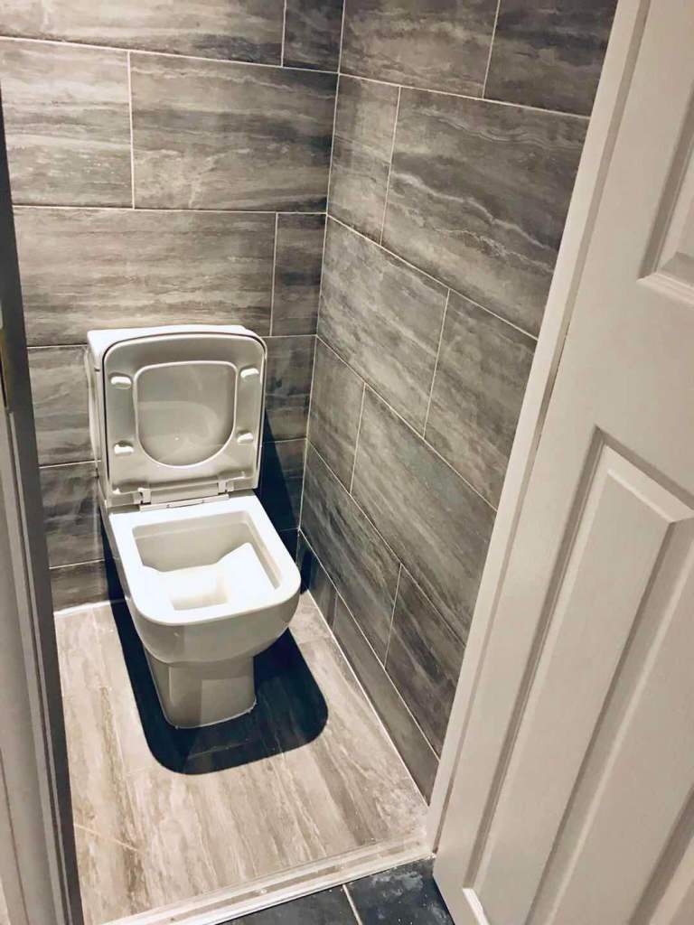 Spacious & Cosy ensuite room for Rent UB5 6FL