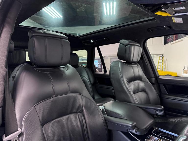  Land Rover Range Rover 4.4 SD V8 Autobiography SUV 5dr Diesel Auto 4WD Euro 6 (s/s) (339 ps) Die...