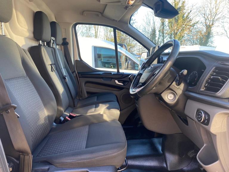 2020 70Reg Ford Transit Custom LWB LTD Hybrid 2.0TDCi Euro6 Air Con SAT NAV +VAT