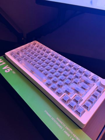 Akko Monsgeek M1 V5 TMR - white translucent , £80.00 for Sale