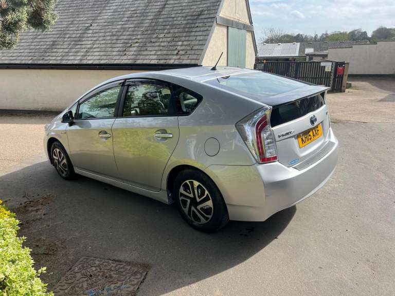 Toyota, PRIUS HYBRID, 2015, 1797 (cc)