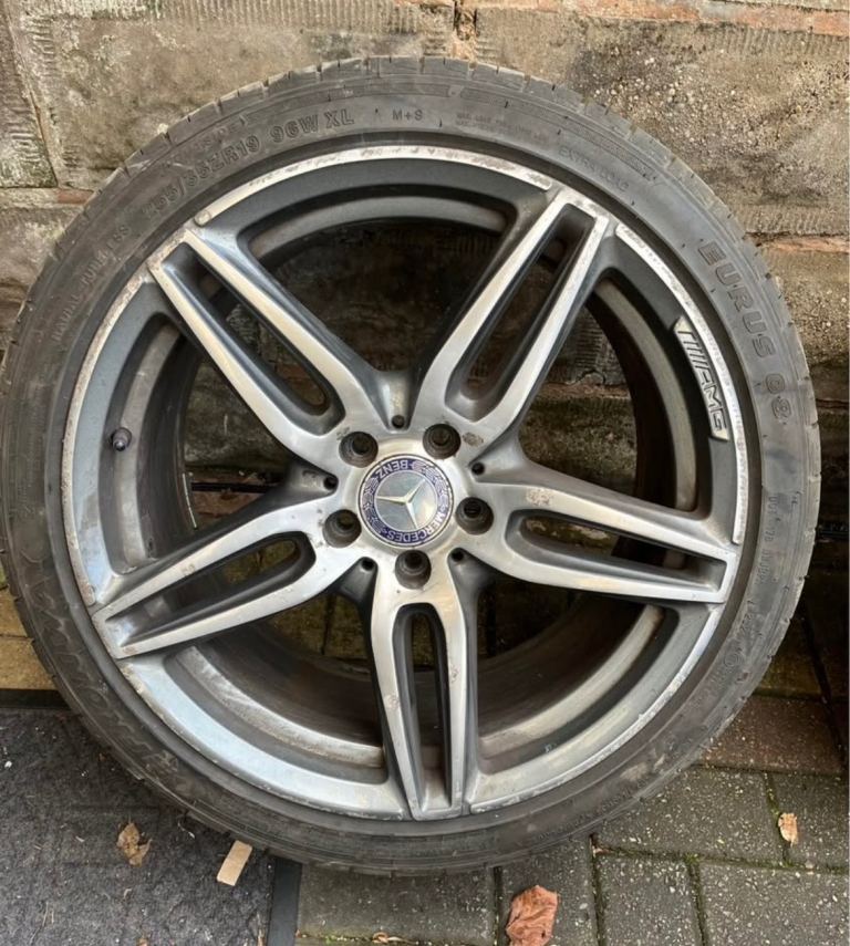 X1 genuine mercedes e class w213 rear alloy wheel 9jx19h2 et49