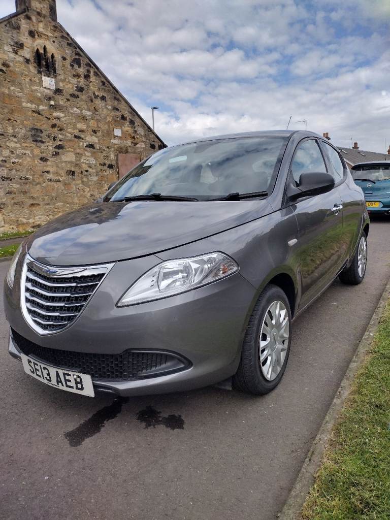 Chrysler, YPSILON, Hatchback, 2013, Manual, 1242 (cc), 5 doors