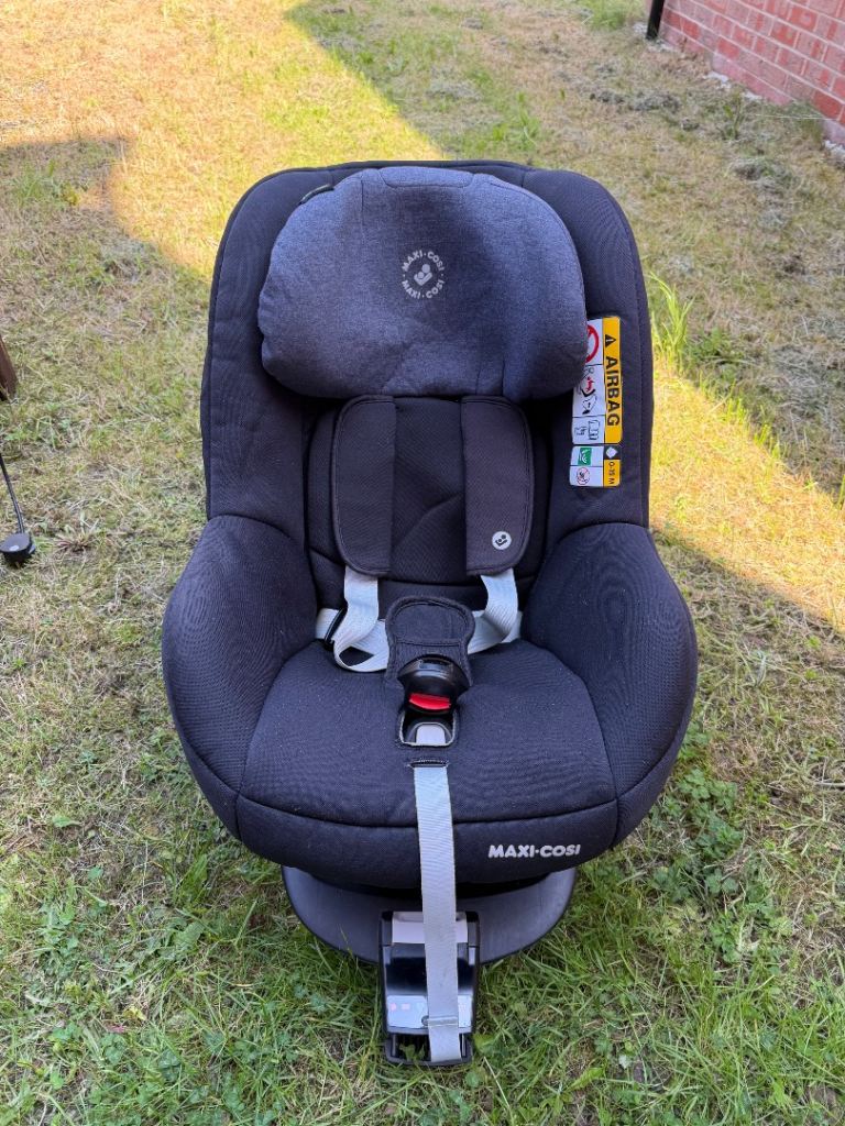 Maxi-Cosi ISOFIX Car Seat – £10