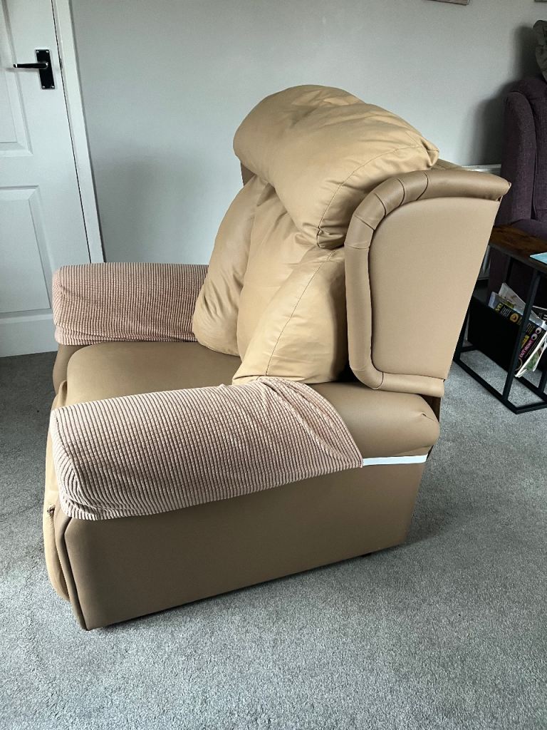 Riser Recliner Chair
