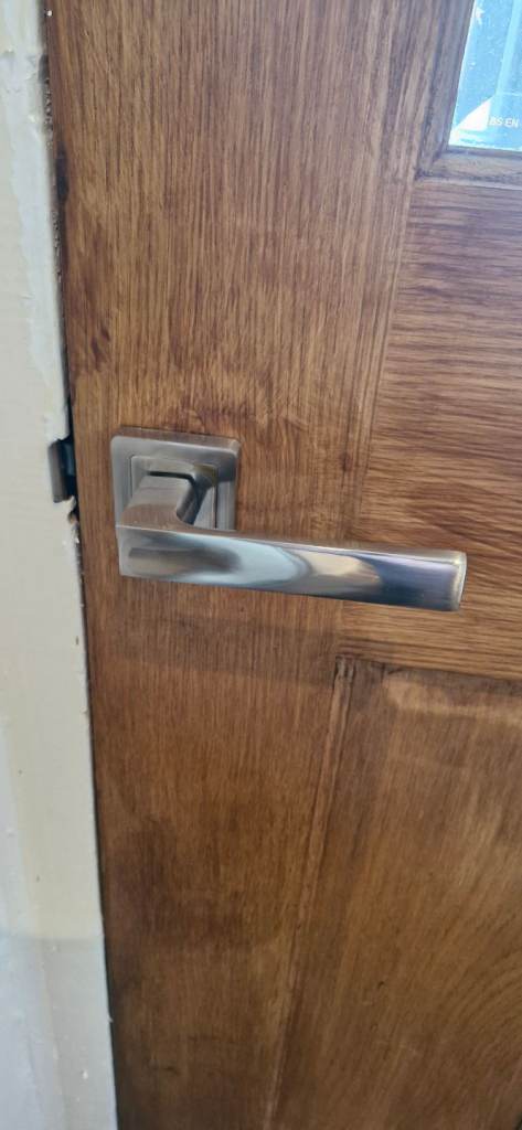 3x Internal door handles