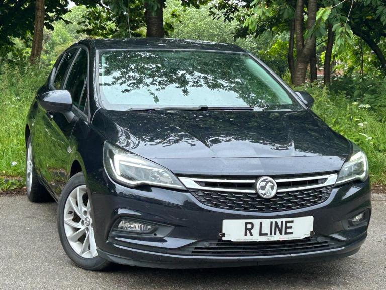 2019 Vauxhall Astra 1.6 CDTi BlueInjection Tech Line Nav Euro 6 (s/s) 5dr HATCHBACK Diesel Manual