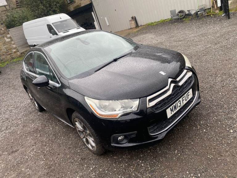 Citroen, DS4, Hatchback, 2013, Manual, 1560 (cc), 5 doors