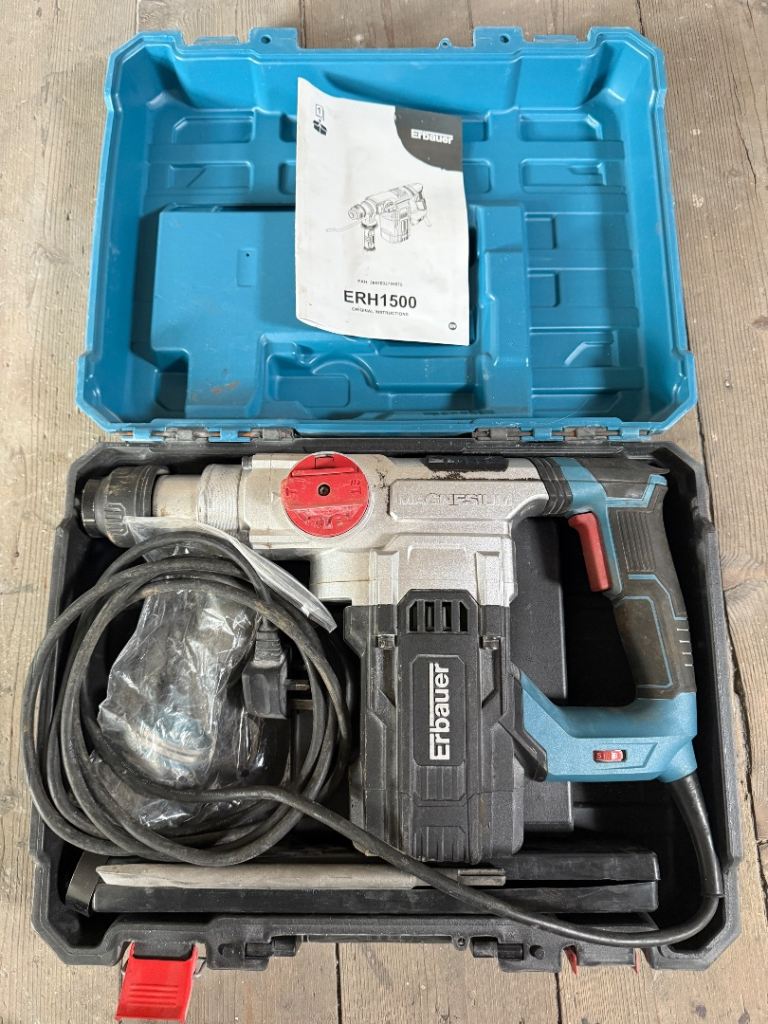 Erbauer 1500W SDS+ Rotary Hammer Drill (ERH1500) – With Case & Chisel
