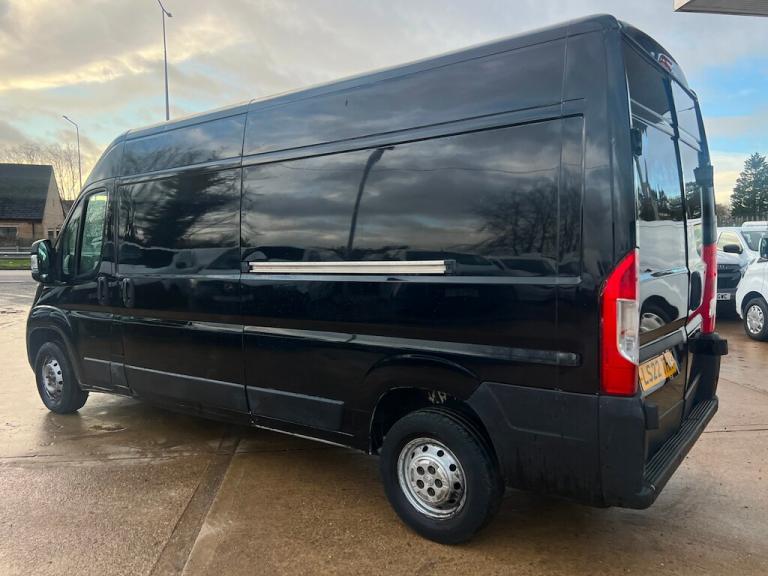 2022 Peugeot Boxer 2.2 BlueHDi 335 Professional Panel Van 5dr Diesel Manual L3 H2 Euro 6 (s/s) Pa...