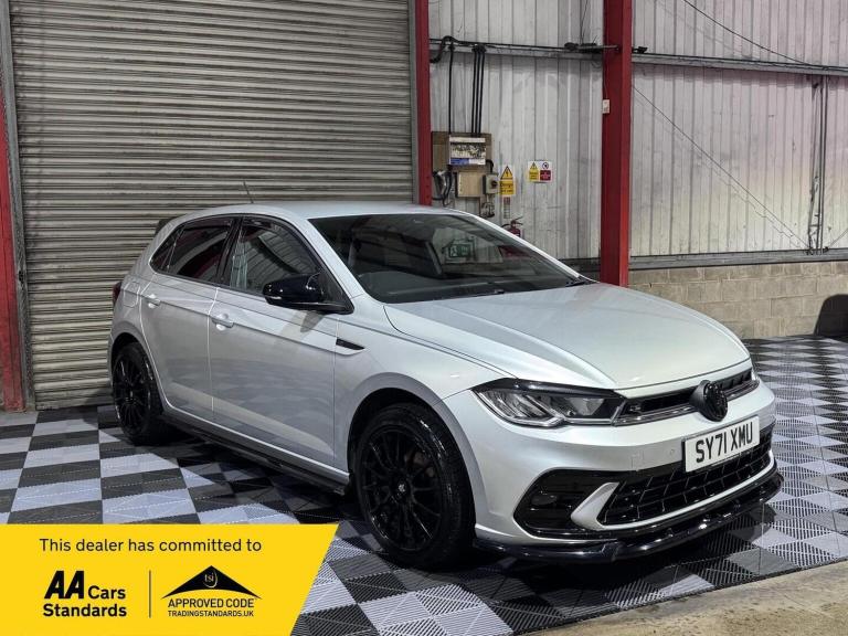 VOLKSWAGEN POLO 1.0 TSI R-Line Euro 6 (s/s) 5dr 2022