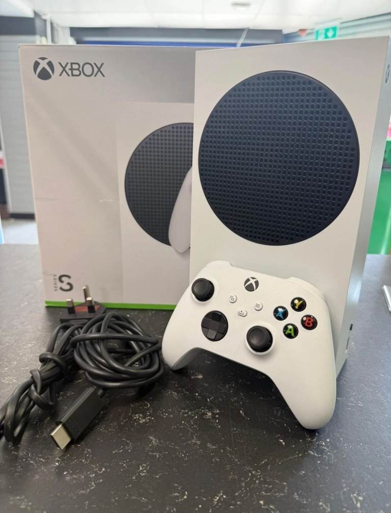 Xbox Series S 1tb Console with Controller & Box