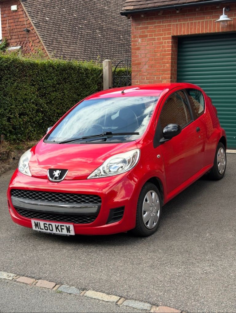 Peugeot, 107, Hatchback, 2011, Manual, 998 (cc), 3 doors
