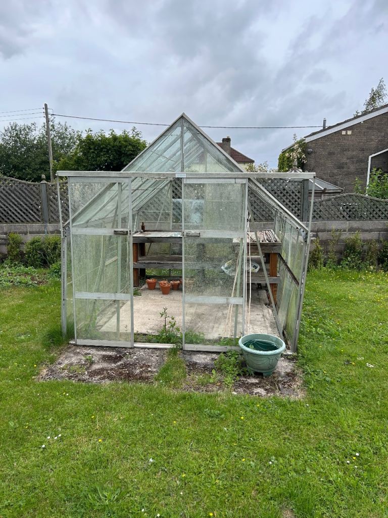 Free 8 x 10 greenhouse