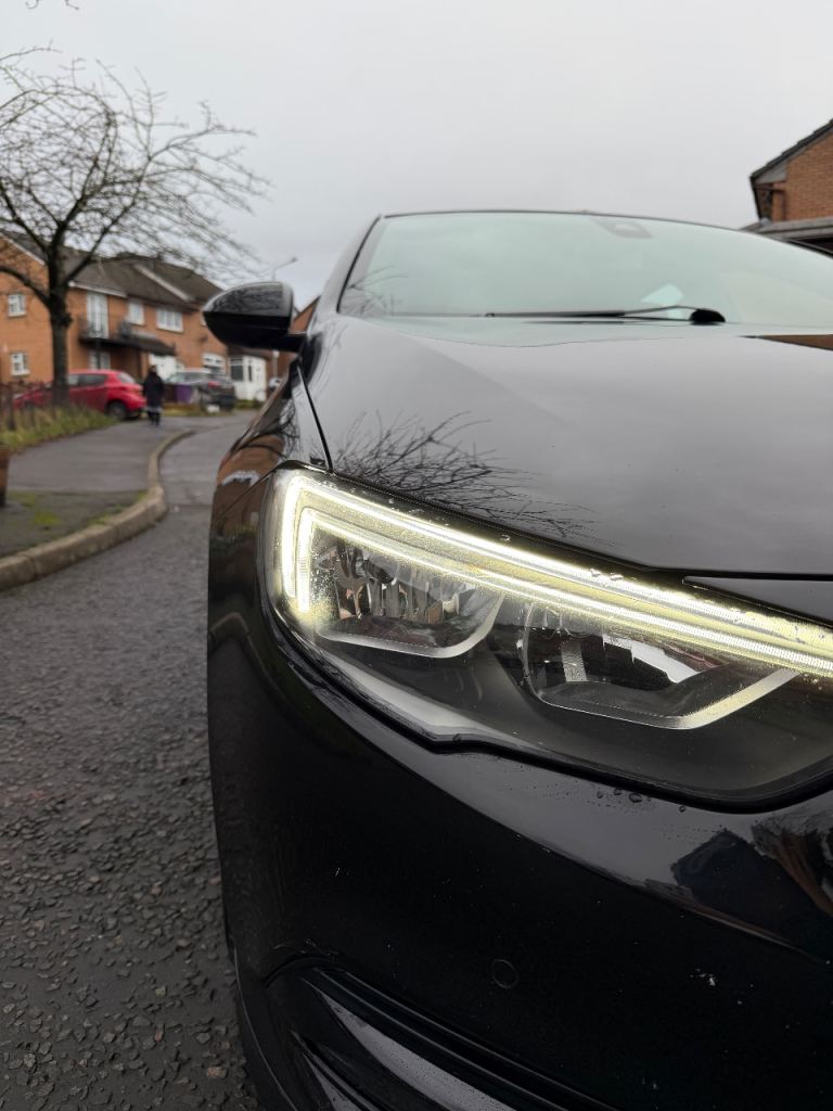 Vauxhall, INSIGNIA, Hatchback, 2019, Manual, 1490 (cc), 5 doors