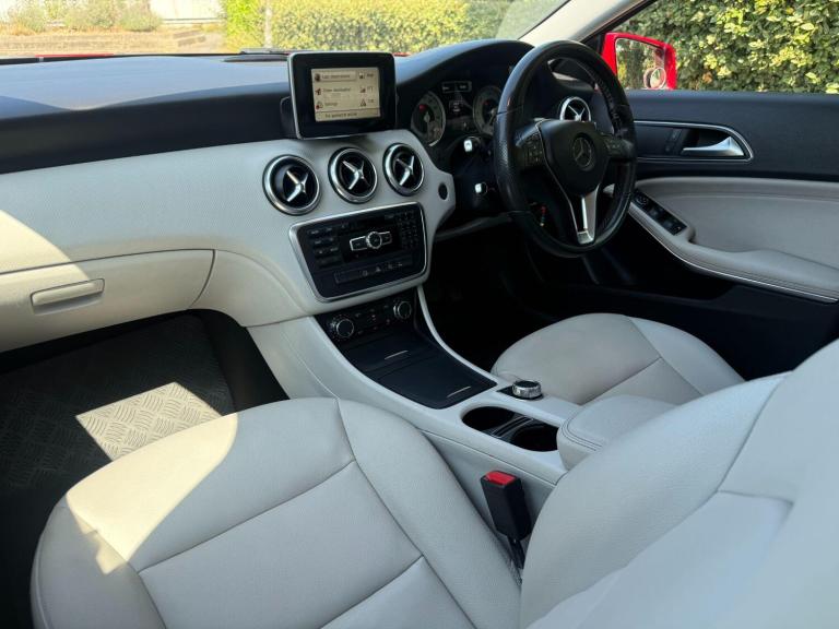 2015 Mercedes-Benz A-Class A180 CDI Sport Edition 5dr Auto HATCHBACK DIESEL Automatic