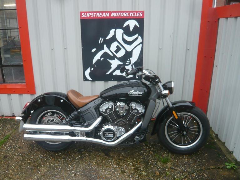 Indian SCOUT 2019 ONLY 5K MILES 1 OWNER FSH CUSTOM CRUISER BOBBER XL FAT 1200 R 