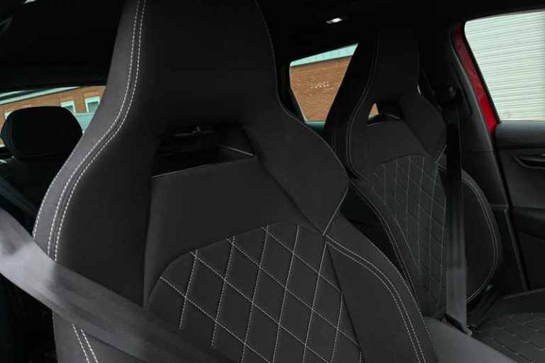 2019 Skoda Karoq 2.0 TDI Sport Line 4x4 5dr ESTATE DIESEL Manual