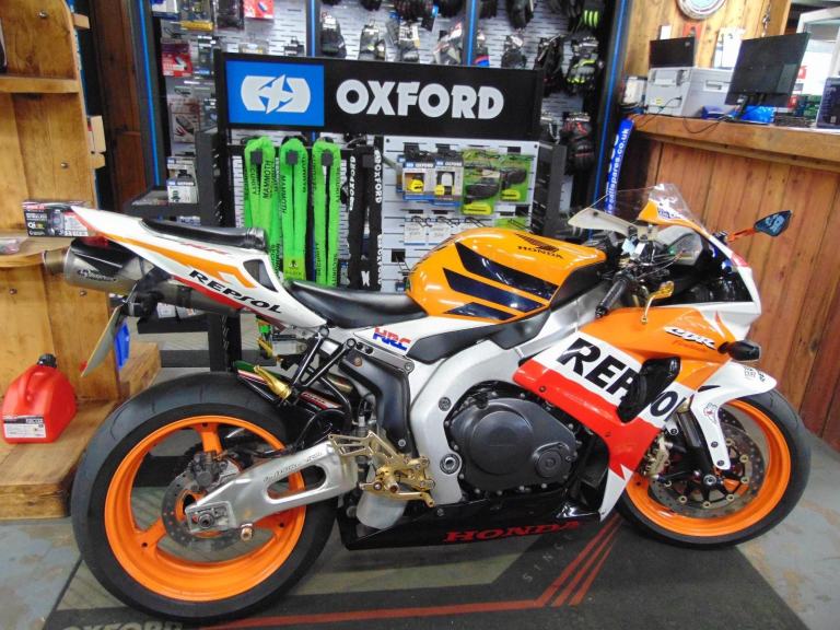 Honda CBR1000RR-7 2007 Repsol 24005 miles super fast Superbike 170bhp