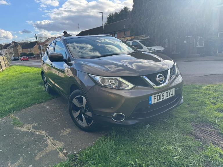 NISSAN QASHQAI 1.2 DIG-T n-tec+ 2015
