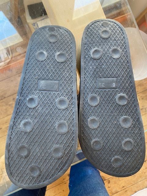 North Face Flip Flops size 6/39 (kids)