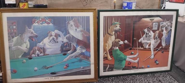 2x pictures old school dogs playing pool