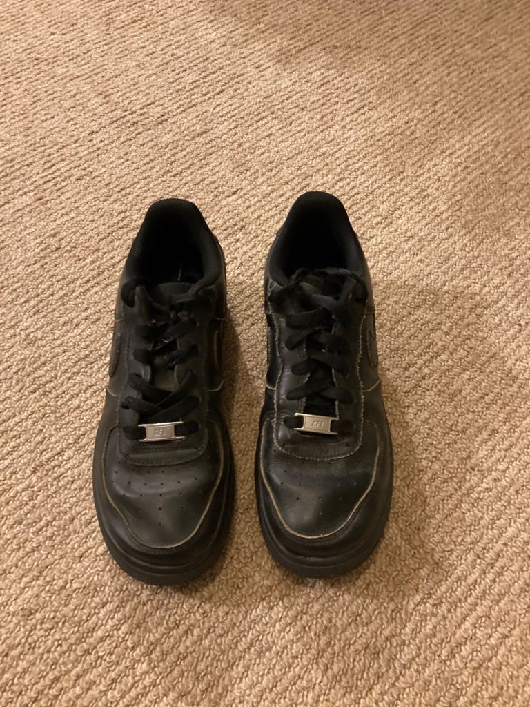 image for Nike Air Force 1 Trainers (Size 5)