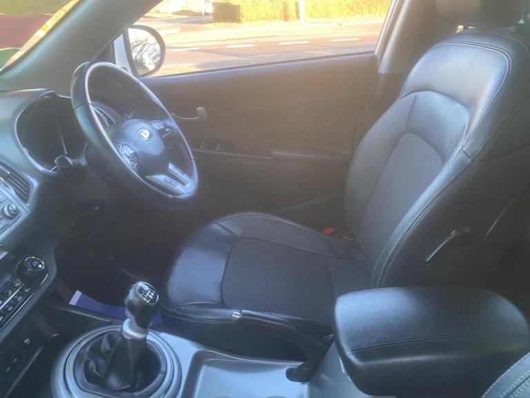 2015 Kia Sportage 1.7 CRDi EcoDynamics 2 2WD Euro 5 (s/s) 5dr ESTATE Diesel Manual