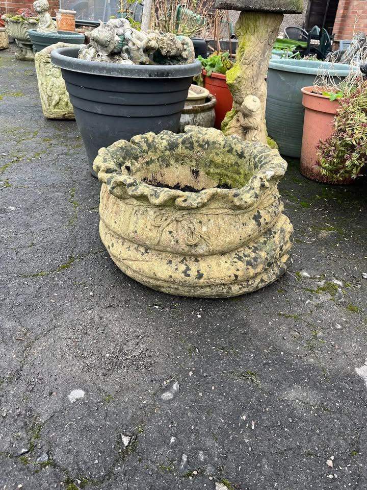 Heavy Stone Garden Planter / Urn – Rustic Aged Finish