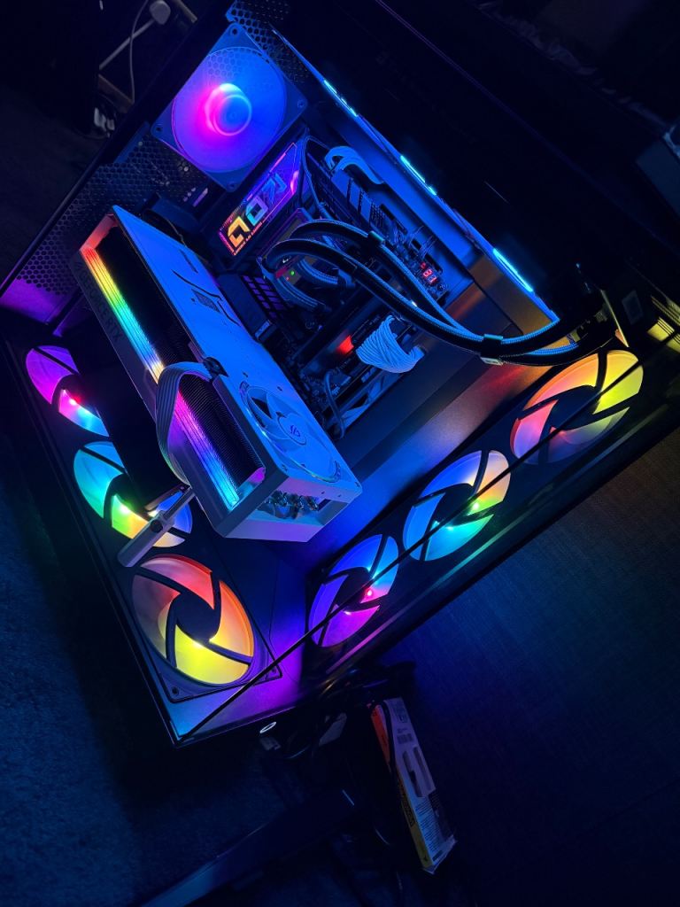 TOP SPEC BEAST GAMING PC RTX 5080 ASTRAL I9 285k 64GB DDR5 4TB SSD 