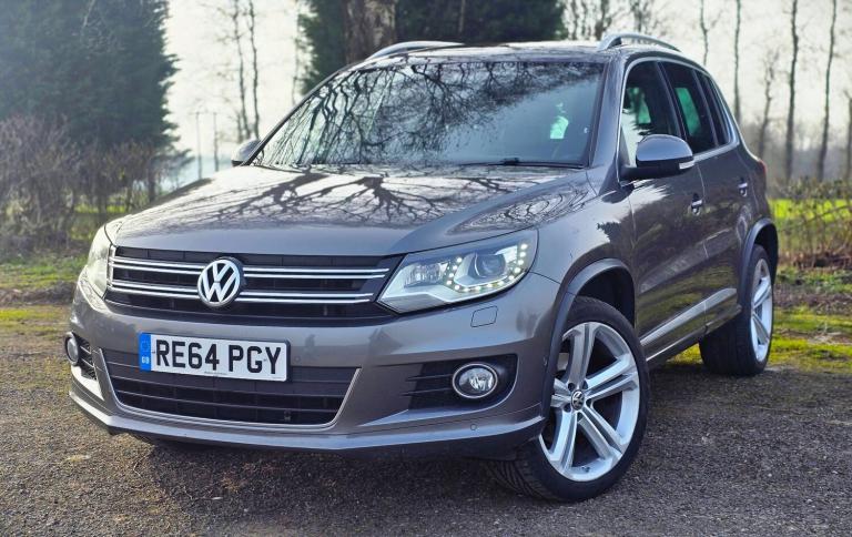 2014 Volkswagen Tiguan 2.0 TDi BLUEMOTION TECH R-LINE 177 5dr DSG ESTATE Diesel Automatic