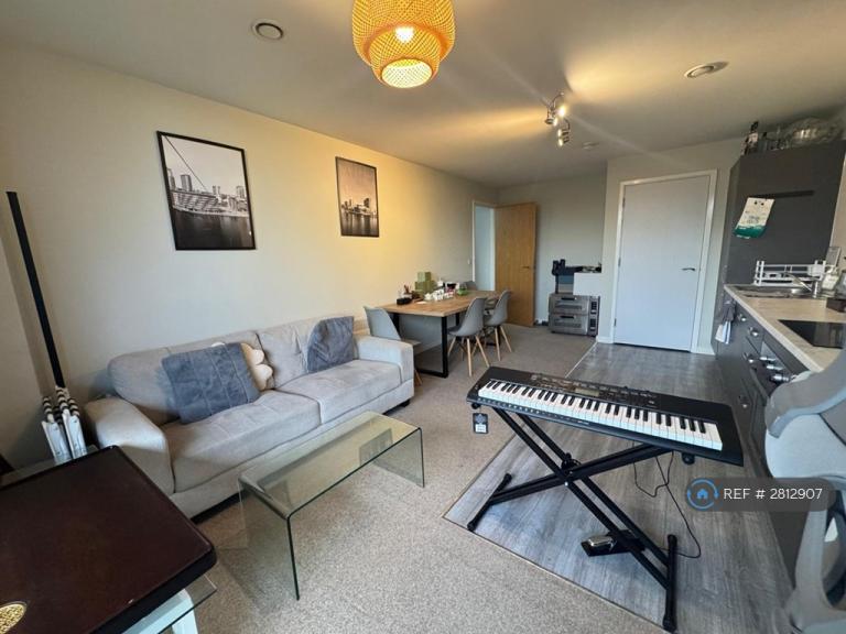 2 bedroom flat in Adelphi St, Salford, M3 (2 bed) (#2812907)