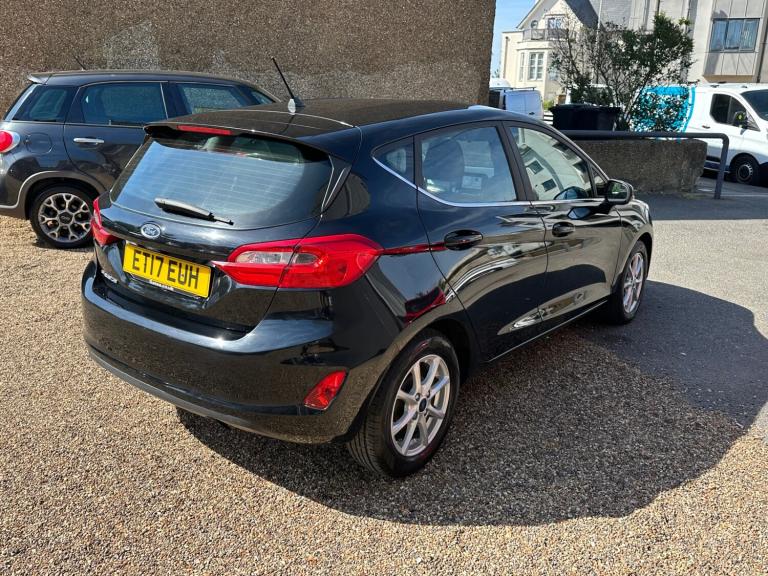 2017 Ford Fiesta 1.1 Zetec 5dr HATCHBACK Petrol Manual