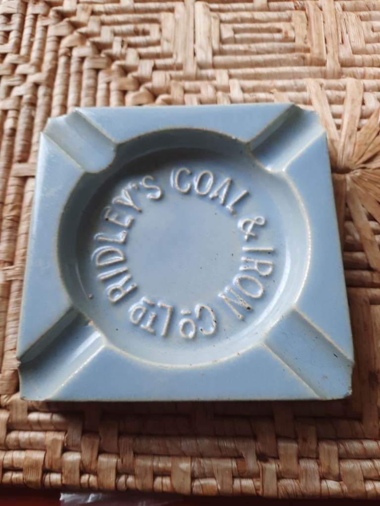 Ashtray ceramic made by candg newton abbot 
