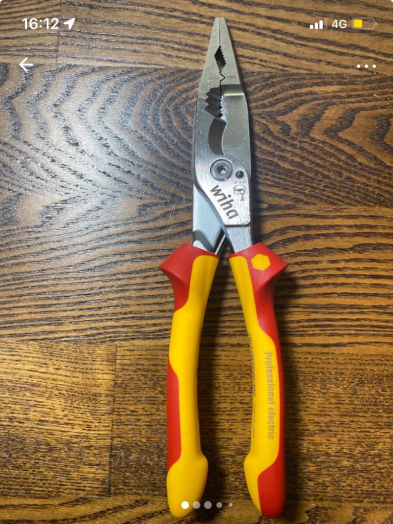 Wiha Professional Electrician Pliers VDE 1000V Insulated Heavy Duty
