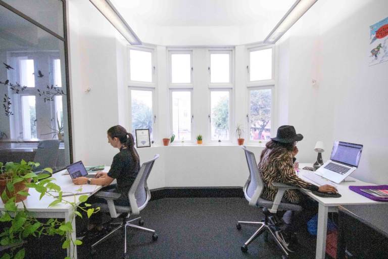 Office | Creative Space | Beauty Room | Workspace | Commercial Unit in Hackney Central E8