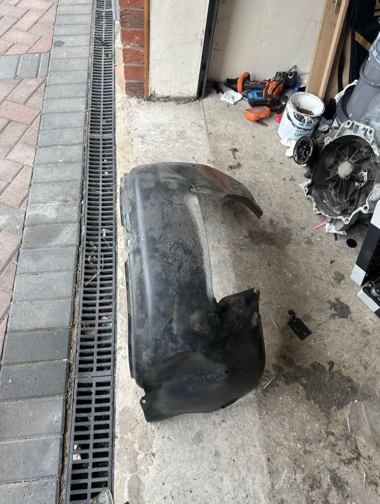 Volkswagen Golf MK6 Wheel Arch Liner Splash Guard Passenger Side Left Genuine VW