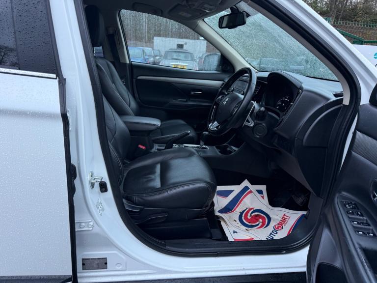 2015 Mitsubishi Outlander 2.2 DI-D GX3 5dr Auto ESTATE Diesel Automatic