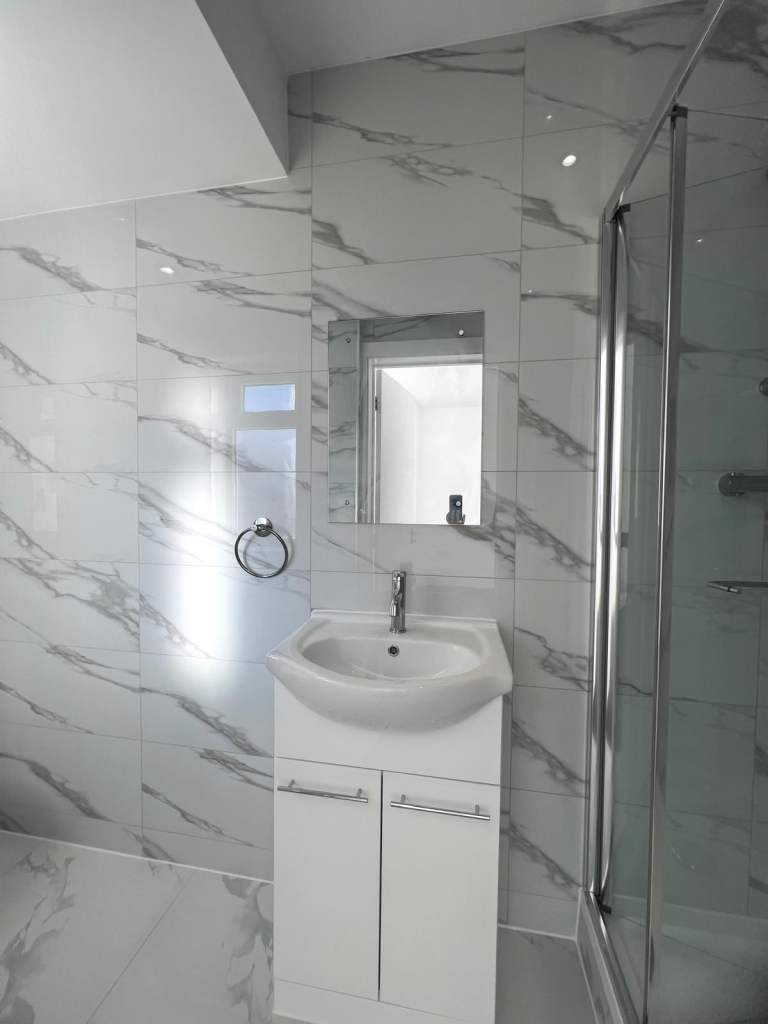 Premium 6-Bedroom All En-Suite HMO | Bourne Avenue, UB3 | Available for Company Let